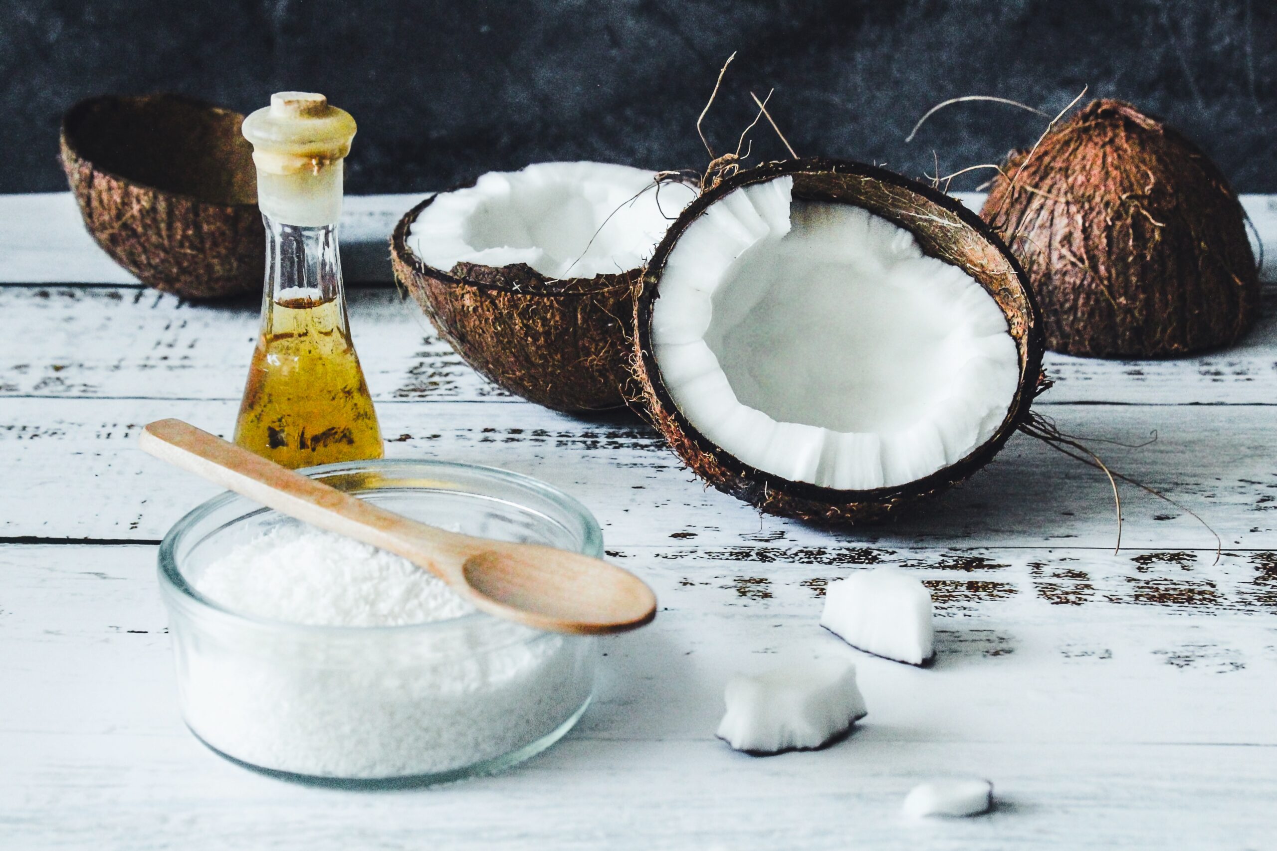 The Benefits of Coconut Oil Tooth Pulling and Other Natural Oil Alternatives